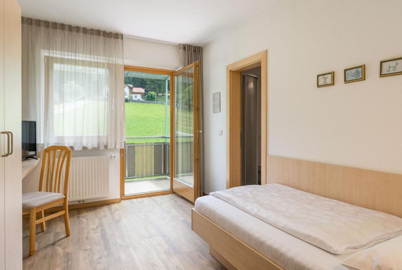 Bed and Breakfast Garni Schorneck Brunico Exterior foto